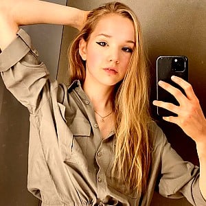 Naomi Seibt
