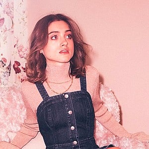 Natalia Dyer