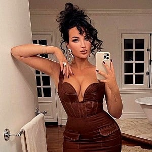 Natalie Halcro