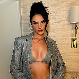 Natalie Violette