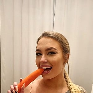 Natalie Wayne