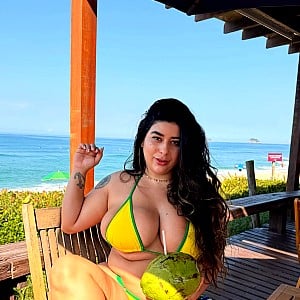 Nathalia Adias