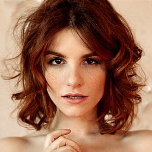 Nathalia Rhodes
