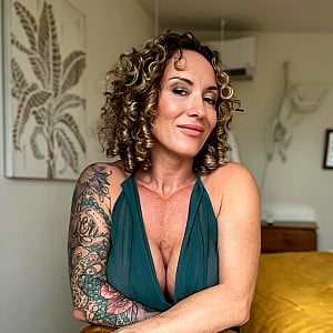 Nathalie Hould