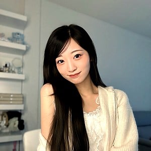 Natsume Nakayama