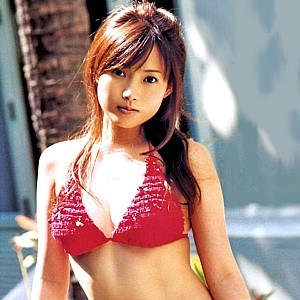 Natsumi Abe