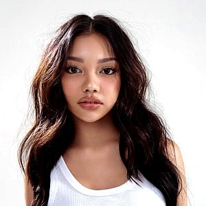 Naura Ayu