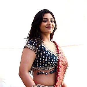 Nayan Sarika