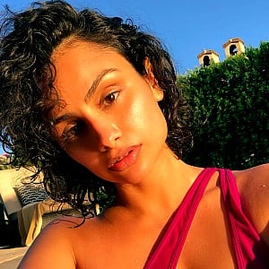 Nazanin Mandi