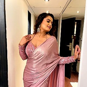Neelam Giri