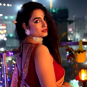 Neeru Starlet