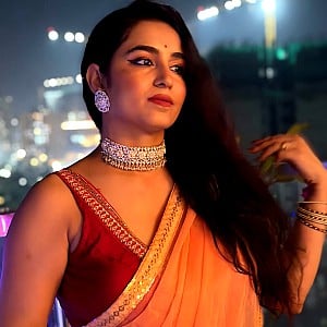 Neeru Starlet