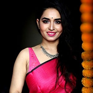 Neeru Starlet