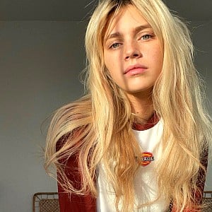 Nell Tiger Free