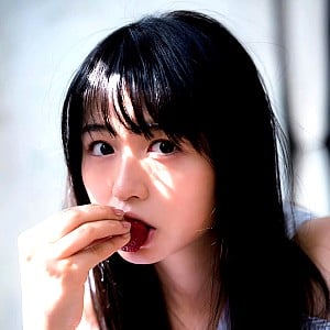 Neru Nagahama