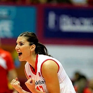 Neslihan Demir