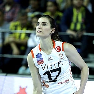 Neslihan Demir