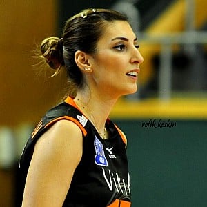 Neslihan Demir