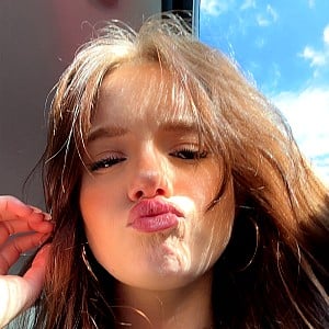 Neve Bellamy