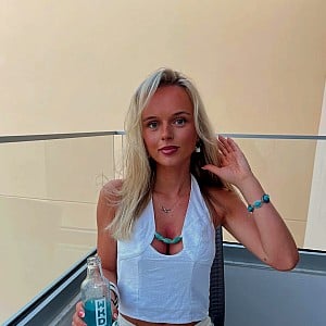 Neve McAvinnie