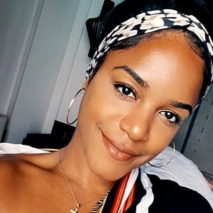 Nia Moore