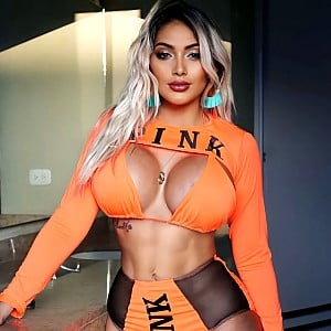 Nia Orozco