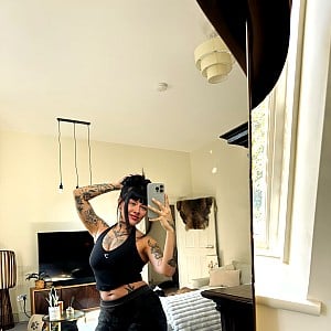 Niamh Velvet