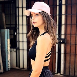 Niav Campbell