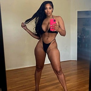 Nic B