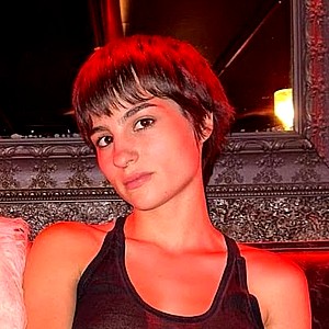 Nica De Angelis