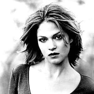 Nicki Aycox
