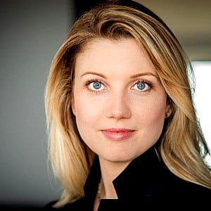 Nicki Clyne