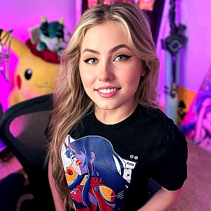 Nicki Taylor