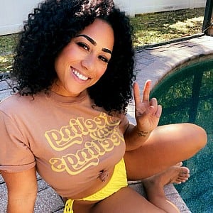 Nicole Alexander