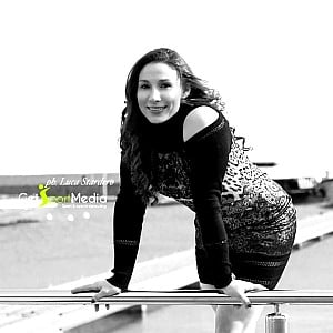 Nicole Davis (Volleyball)
