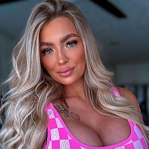 NicoleD22