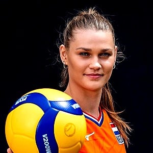 Nika Daalderop