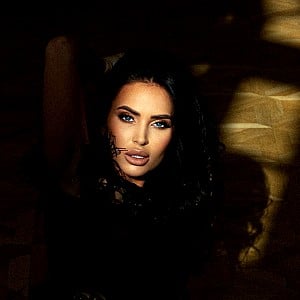 Niki Zsurikova
