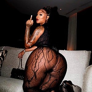 Nikki Nicole (Stylist)