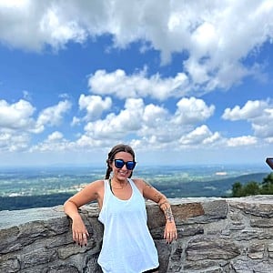 Nikki Tightlines