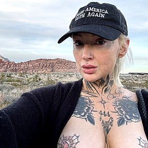 Nikki Vixsin