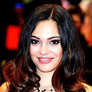 Nilam Farooq