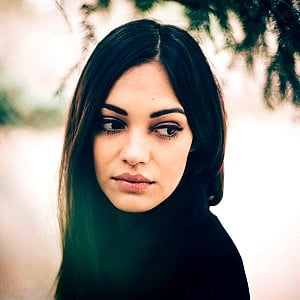 Nilam Farooq