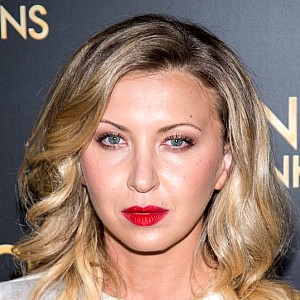 Nina Arianda
