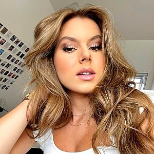 Nina Houston
