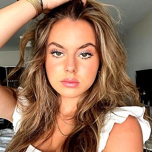 Nina Houston