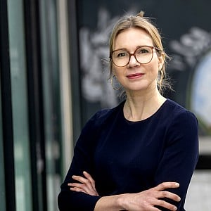 Nina Kolleck