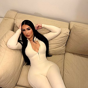 Nina Perfil