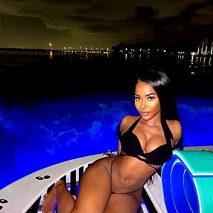 Nina Rari