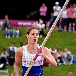 Ninon Guillon-Romarin